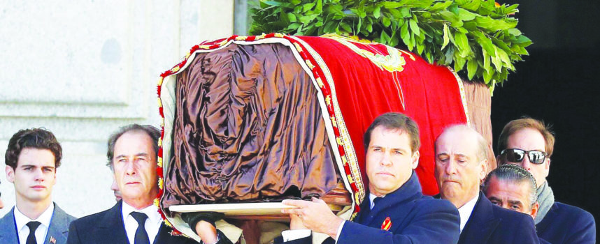 Franco exhumé de son mausolée